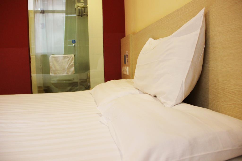 Hanting Hotel Chongqing North Railway Station الغرفة الصورة